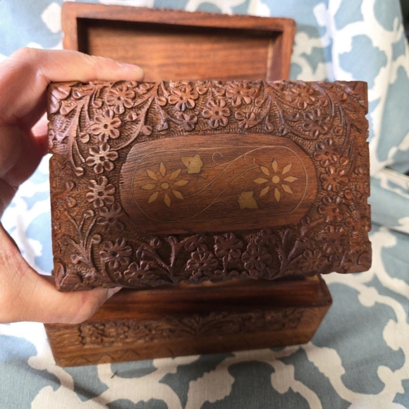 Vintage intricate hand carved inlayed nesting wood boxes - Picture 6 of 12